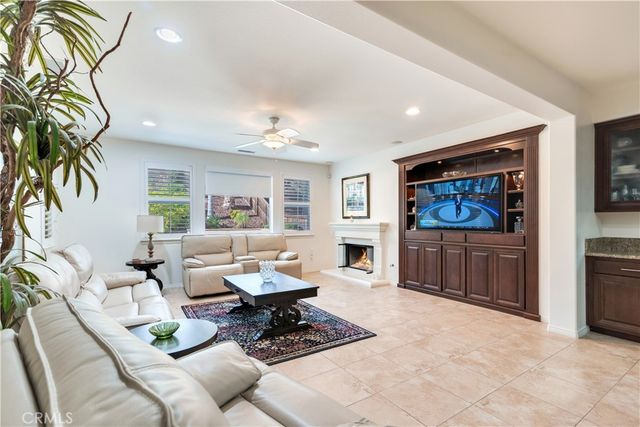 28381 Pacific Court, Menifee, CA 92585