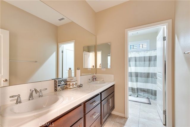 28381 Pacific Court, Menifee, CA 92585