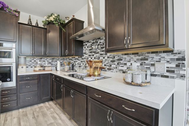 909 Riesling Court, Walton, KY 41094