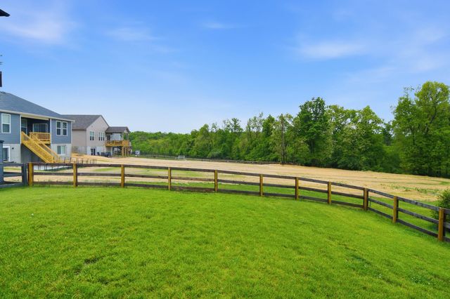 909 Riesling Court, Walton, KY 41094