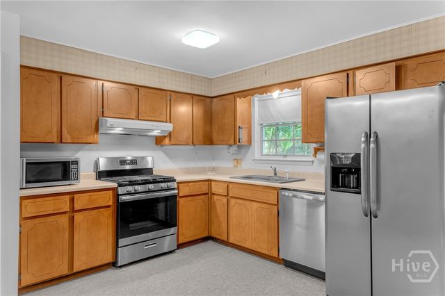 13107 Hermitage Road, Savannah, GA 31419