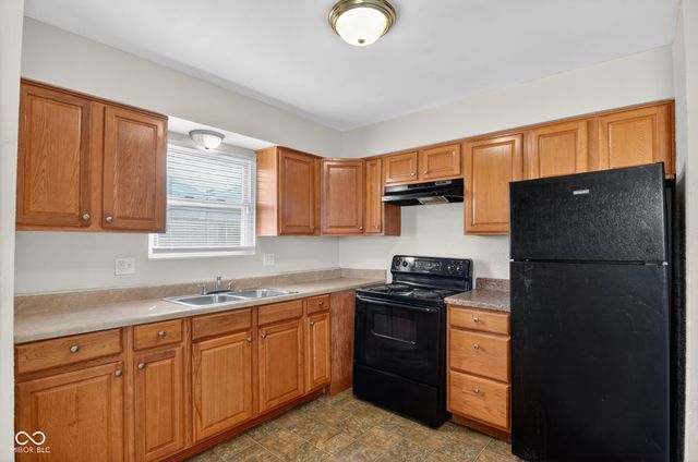 2835 Baltimore Avenue, Indianapolis, IN 46218