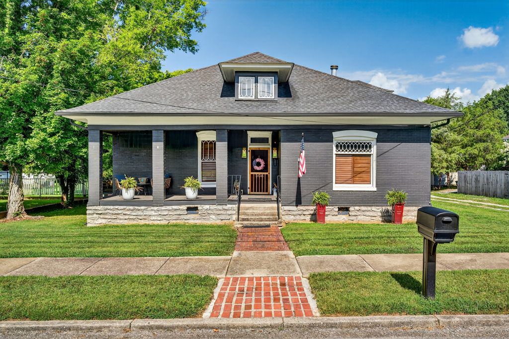 508 Lincoln Ave, N, Fayetteville, TN 37334