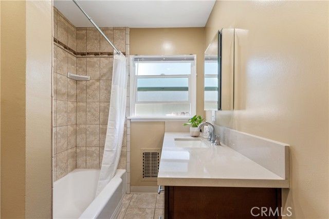 13501 S Wilkie Avenue, Gardena, CA 90249