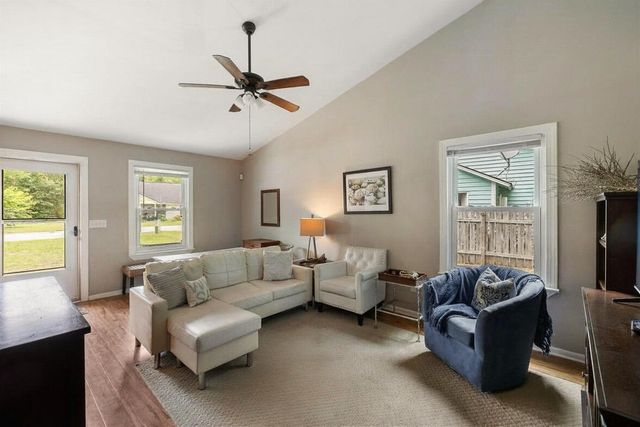 1208 Merganser Court, Mount Pleasant, SC 29464