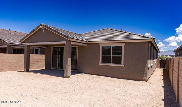 11866 E Becker Drive, Vail, AZ 85641