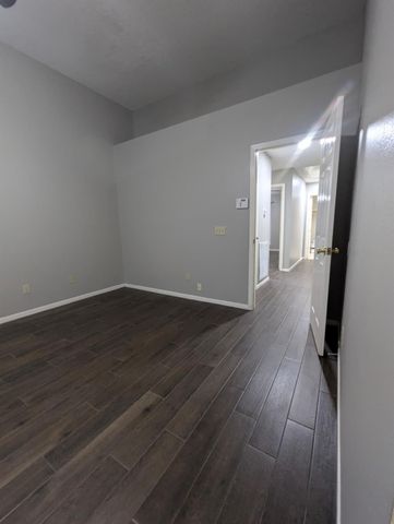 827 Coral Tree Place, Missouri City, TX 77459