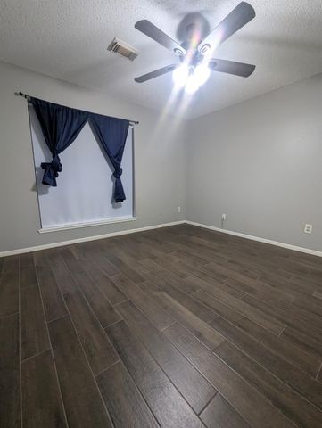 827 Coral Tree Place, Missouri City, TX 77459