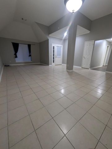 827 Coral Tree Place, Missouri City, TX 77459