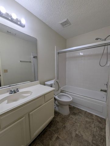 827 Coral Tree Place, Missouri City, TX 77459