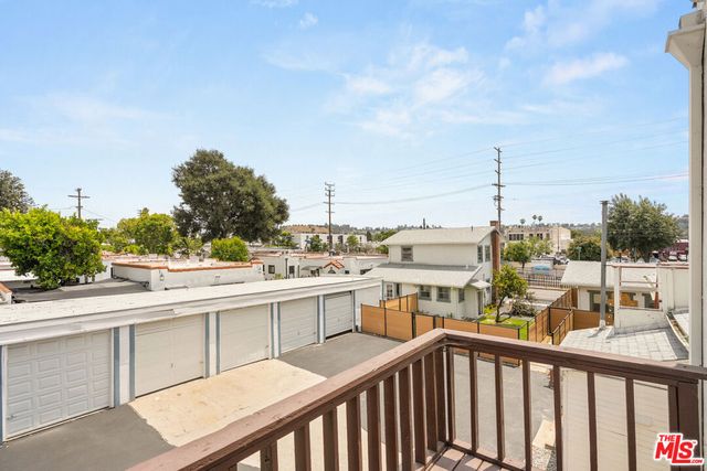 209 N Avenue 57, Los Angeles, CA 90042