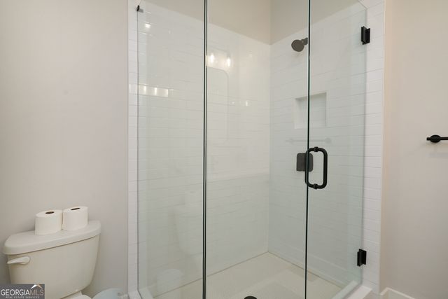 154 Chestnut Circle 80, Atlanta, GA 30342