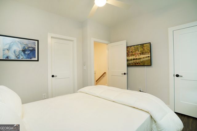 154 Chestnut Circle 80, Atlanta, GA 30342