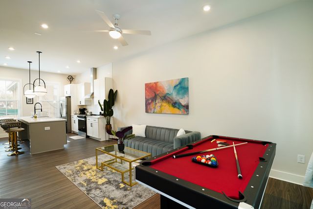 154 Chestnut Circle 80, Atlanta, GA 30342