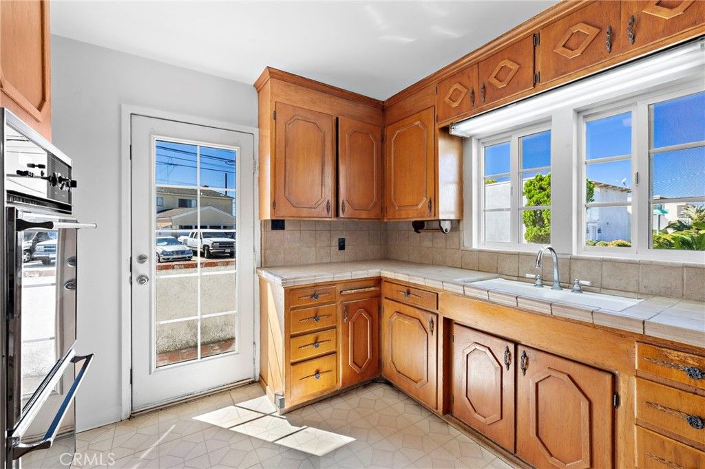 1801 Ripley Avenue, Redondo Beach, CA 90278 — photo 4