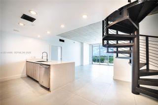 13800 Highland Dr PH4, North Miami Beach, FL 33181