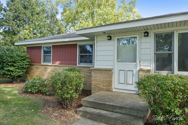 7494 Louise Avenue, Georgetown Twp, MI 49428