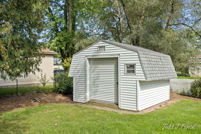 7494 Louise Avenue, Georgetown Twp, MI 49428