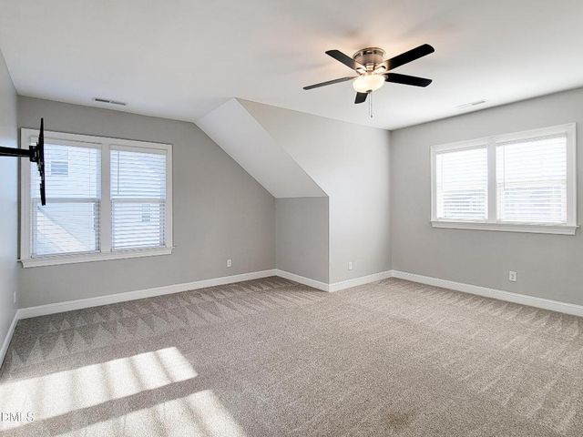 3320 Heathrowe Grove Court, Fuquay Varina, NC 27526