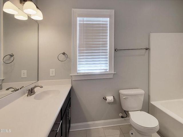 3320 Heathrowe Grove Court, Fuquay Varina, NC 27526