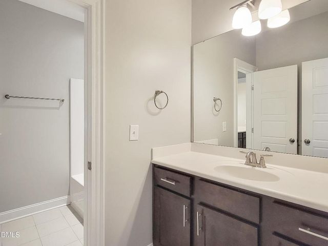 3320 Heathrowe Grove Court, Fuquay Varina, NC 27526