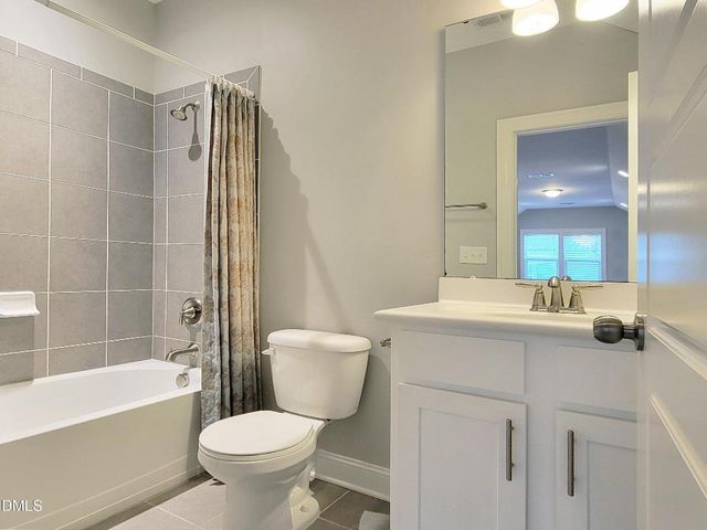 3320 Heathrowe Grove Court, Fuquay Varina, NC 27526