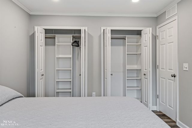 780 Country Club Drive, St Clair Shores, MI 48082