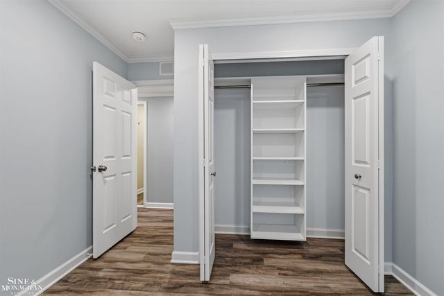 780 Country Club Drive, St Clair Shores, MI 48082