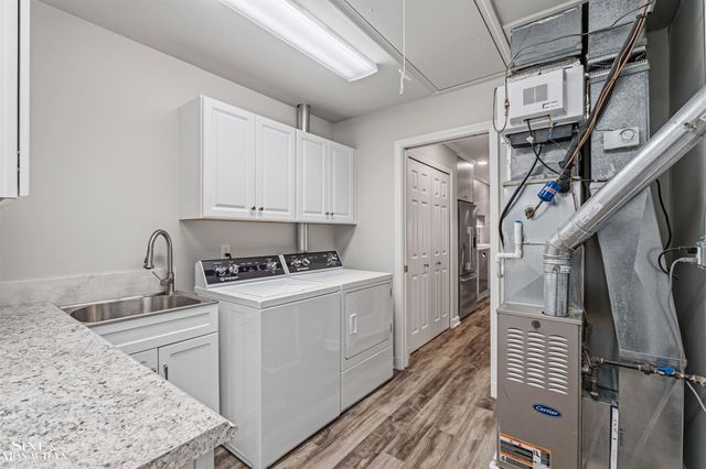 780 Country Club Drive, St Clair Shores, MI 48082