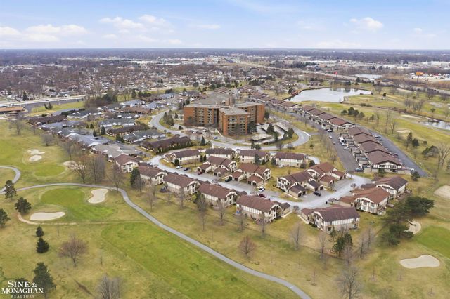 780 Country Club Drive, St Clair Shores, MI 48082