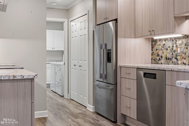 780 Country Club Drive, St Clair Shores, MI 48082