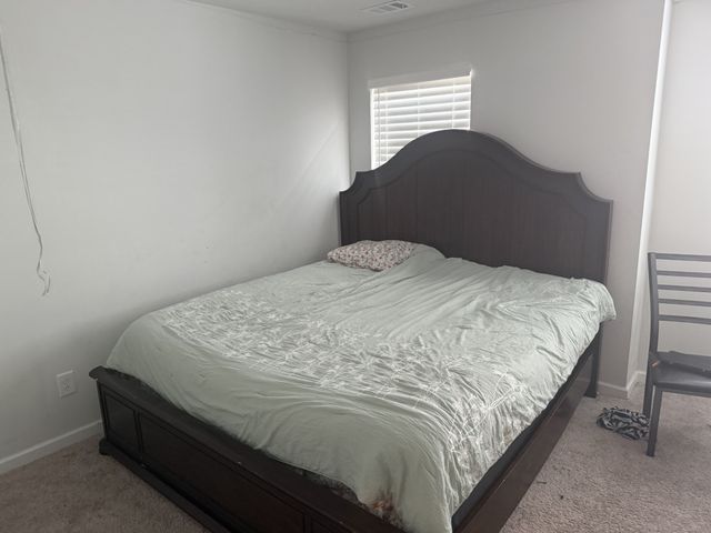 402 Jet Stream Dr, La Vergne, TN 37086