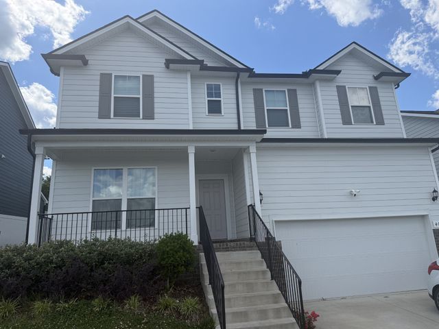 402 Jet Stream Dr, La Vergne, TN 37086