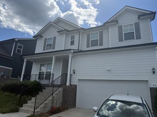 402 Jet Stream Dr, La Vergne, TN 37086