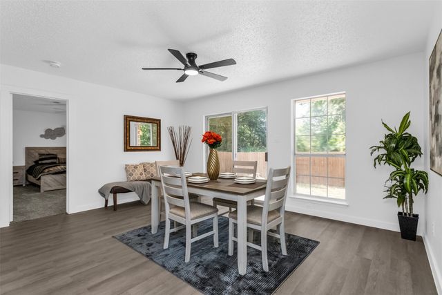 522 Alameda Avenue, Duncanville, TX 75137