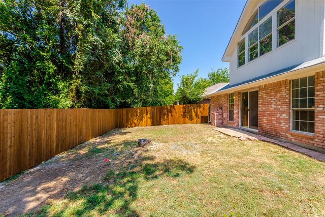 522 Alameda Avenue, Duncanville, TX 75137