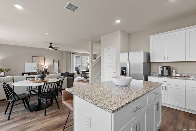 817 RUSTIC GRV, Boerne, TX 78006