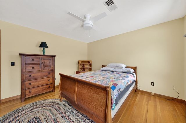 170 Lake Ridge Dr, Taunton, MA 02780