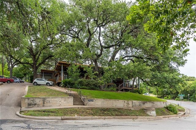 1212 Castle Hill ST 7, Austin, TX 78703