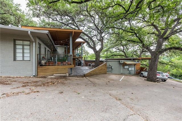 1212 Castle Hill ST 7, Austin, TX 78703