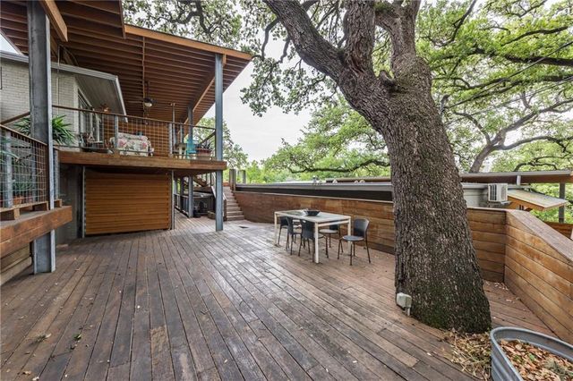 1212 Castle Hill ST 7, Austin, TX 78703