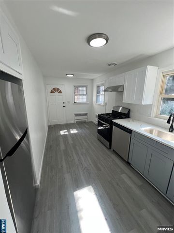 493 Beverly Road 1, Teaneck, NJ 07666