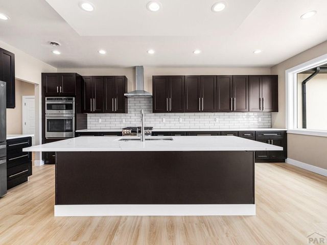 379 S Siesta Dr, Pueblo West, CO 81007