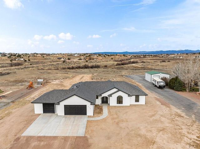 379 S Siesta Dr, Pueblo West, CO 81007