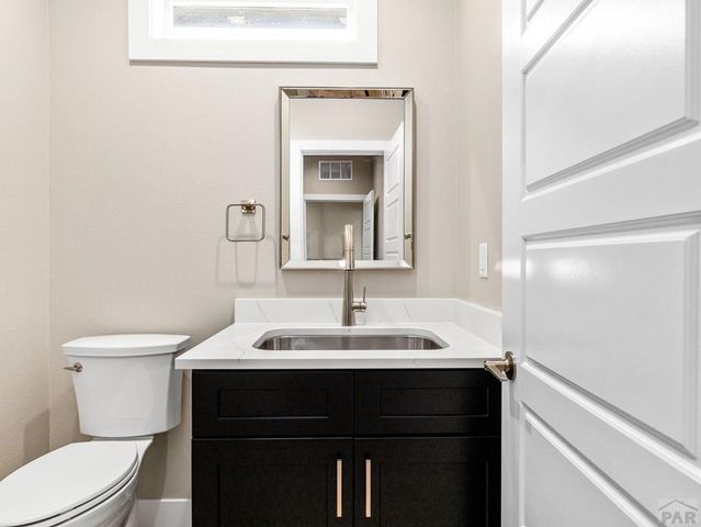 379 S Siesta Dr, Pueblo West, CO 81007