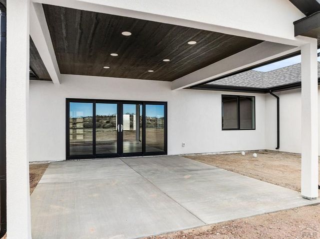 379 S Siesta Dr, Pueblo West, CO 81007