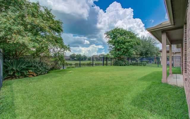 17622 Quiet Shores Drive, Richmond, TX 77407