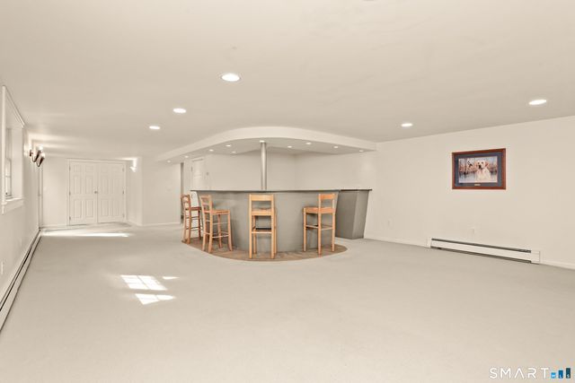 41 Lake Wind Road, New Canaan, CT 06840