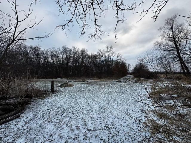 772 W 900 S, Hebron, IN 46341