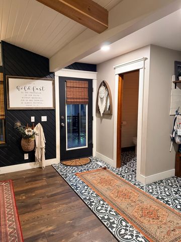 772 W 900 S, Hebron, IN 46341